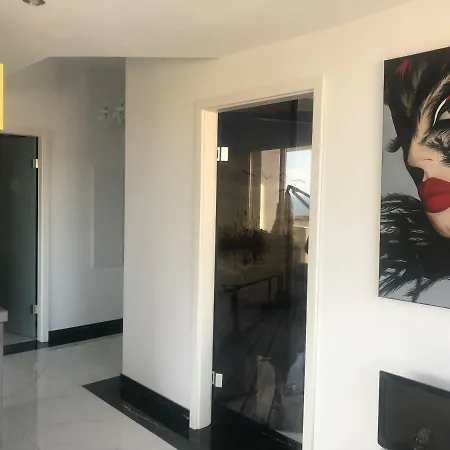 Luxurious With Terrace And Sea View Lejlighed Beausoleil