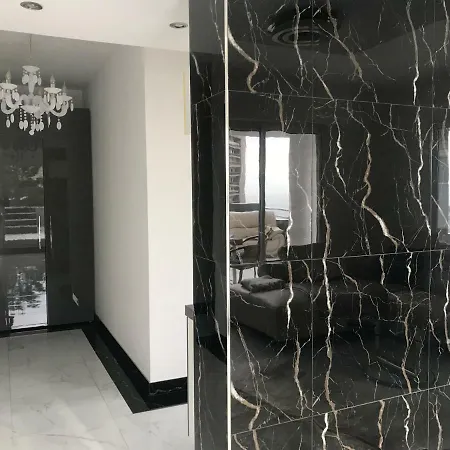 Luxurious With Terrace And Sea View Lejlighed